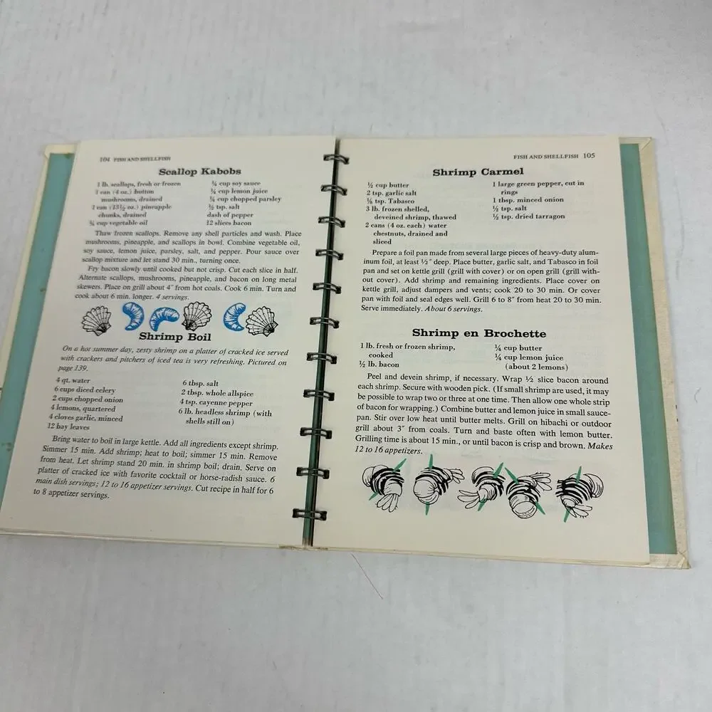 Betty Crocker's Outdoor Cook Book Golden Press 1961 Spiral Bound Cookbook